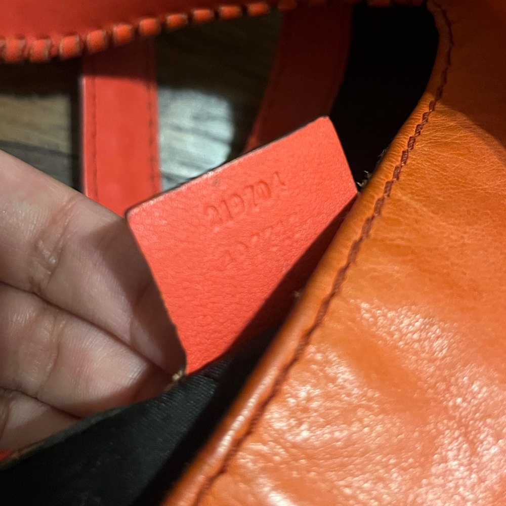 Gucci Red Bamboo Hobo Bag - Picture 14 of 14